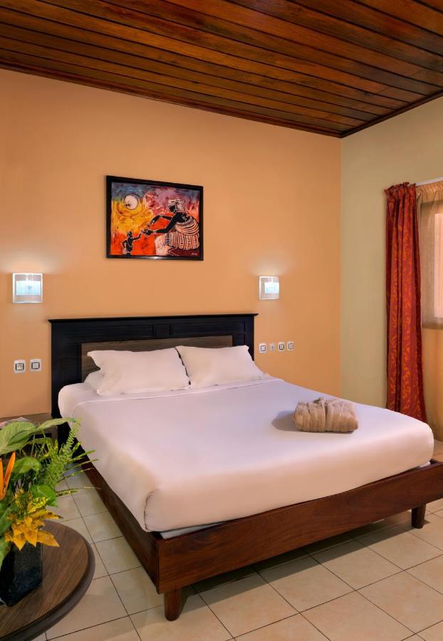 Dunia Hotel บิสเซา ภายนอก รูปภาพ